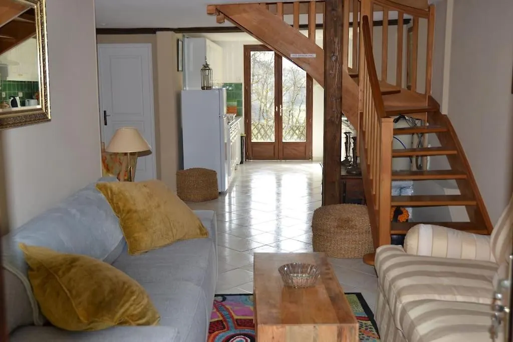 아파트 La Truffiere Lovely Well Equipped House 프랑스
